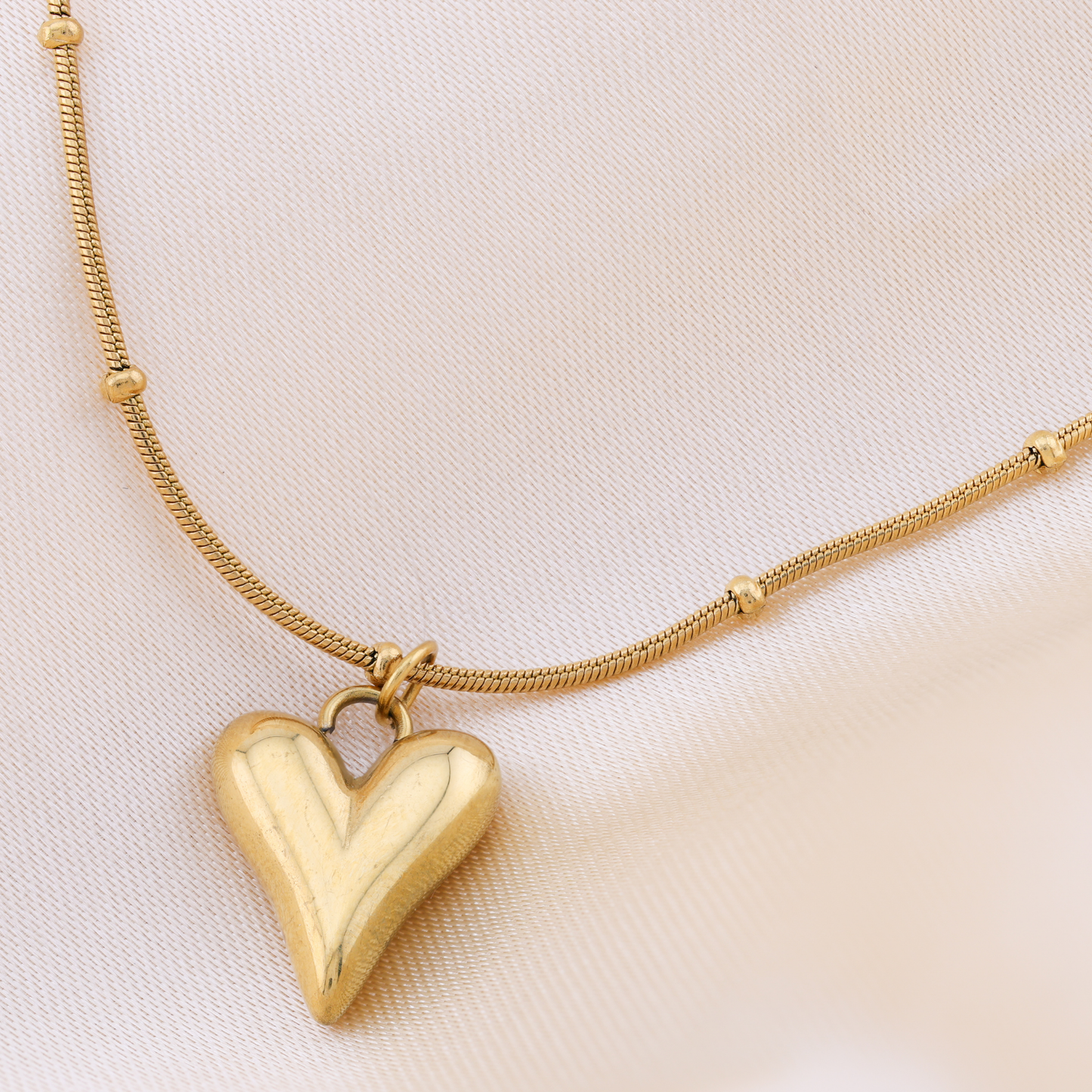 Love Pendant Necklace - 18K Gold Plated/ Anti Tarnish -Waterproof