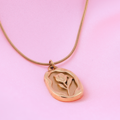 Rose pendant Necklace - 18K Gold Plated/ Anti Tarnish -Waterproof