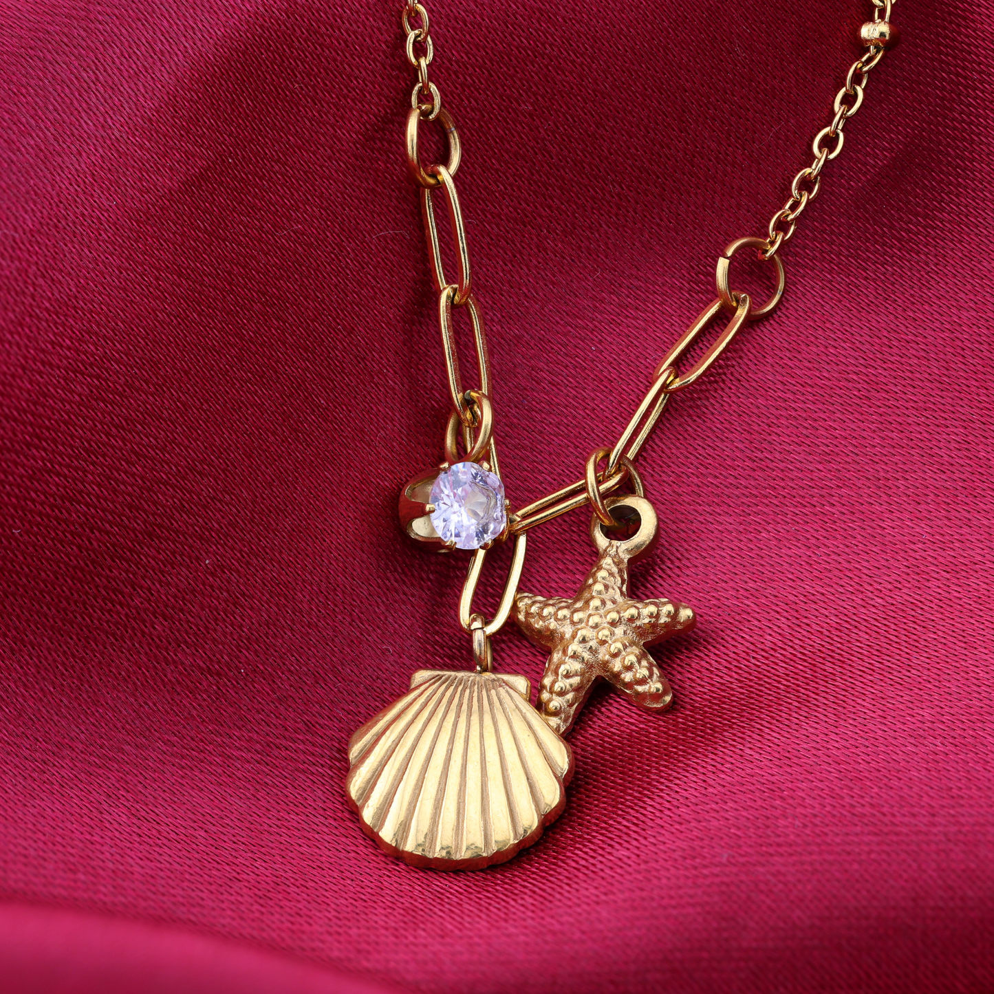 Seaside Shell Starfish Charm Necklace - 18K Gold Plated/ Anti Tarnish -Waterproof