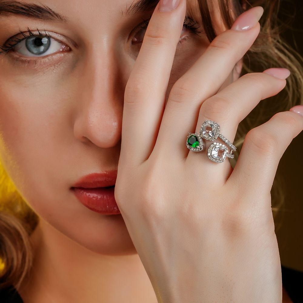 925 Sterling Silver Rhodium-Plated Victorian Splendor Ring