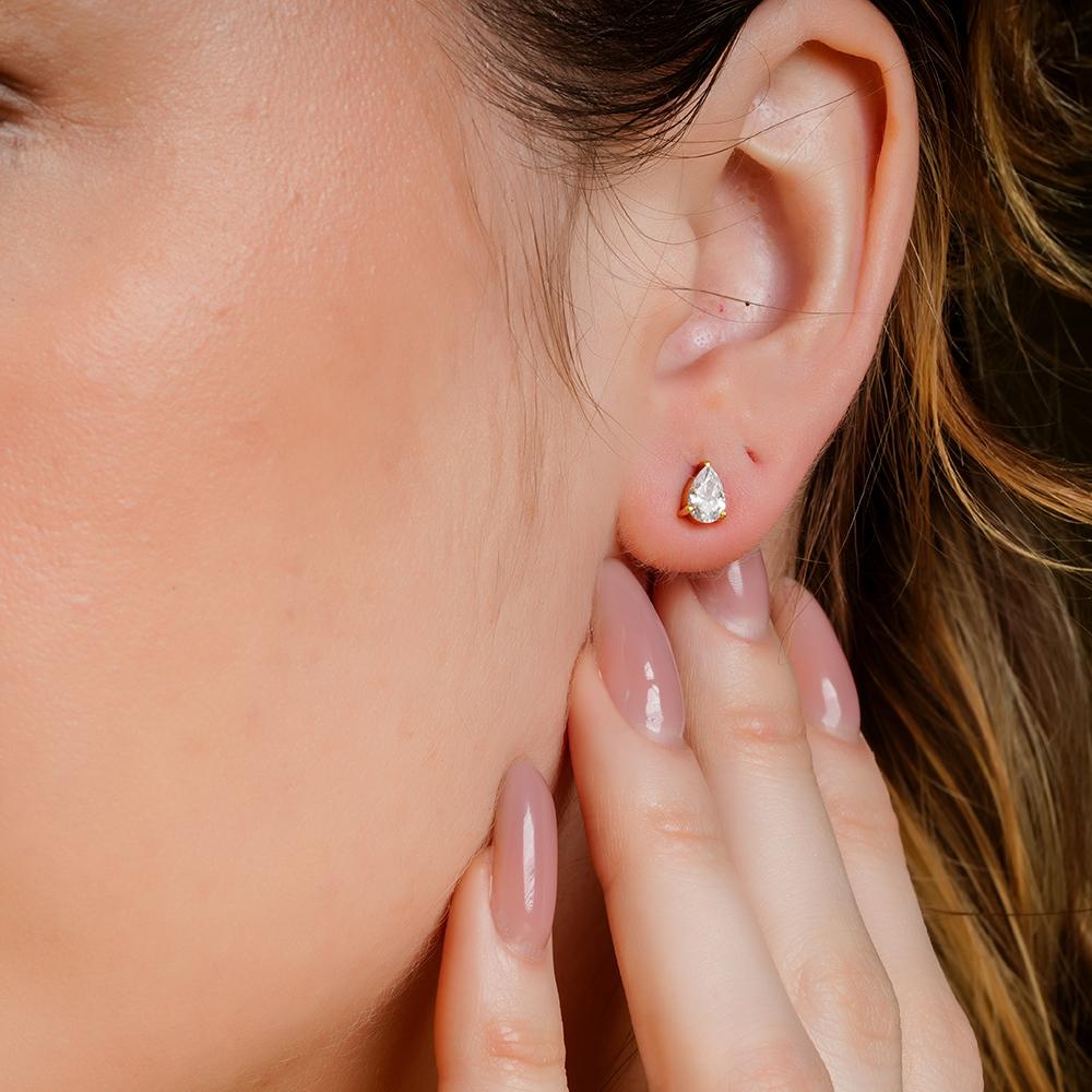 925 Sterling Silver 18K Gold Plated Solitaire Pear Studs