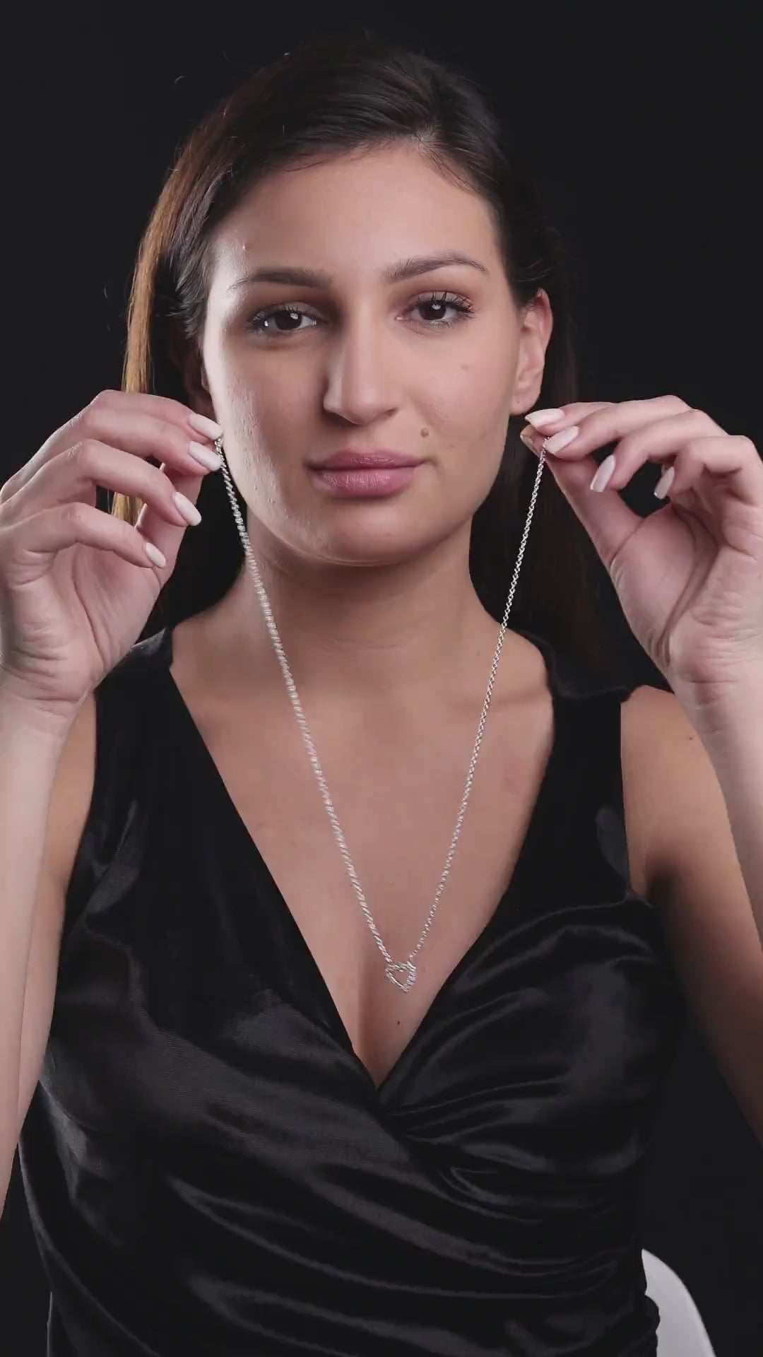 925 Sterling Silver Moissanite Diamond Rhodium-Plated Heart Pendant Necklace With Chain