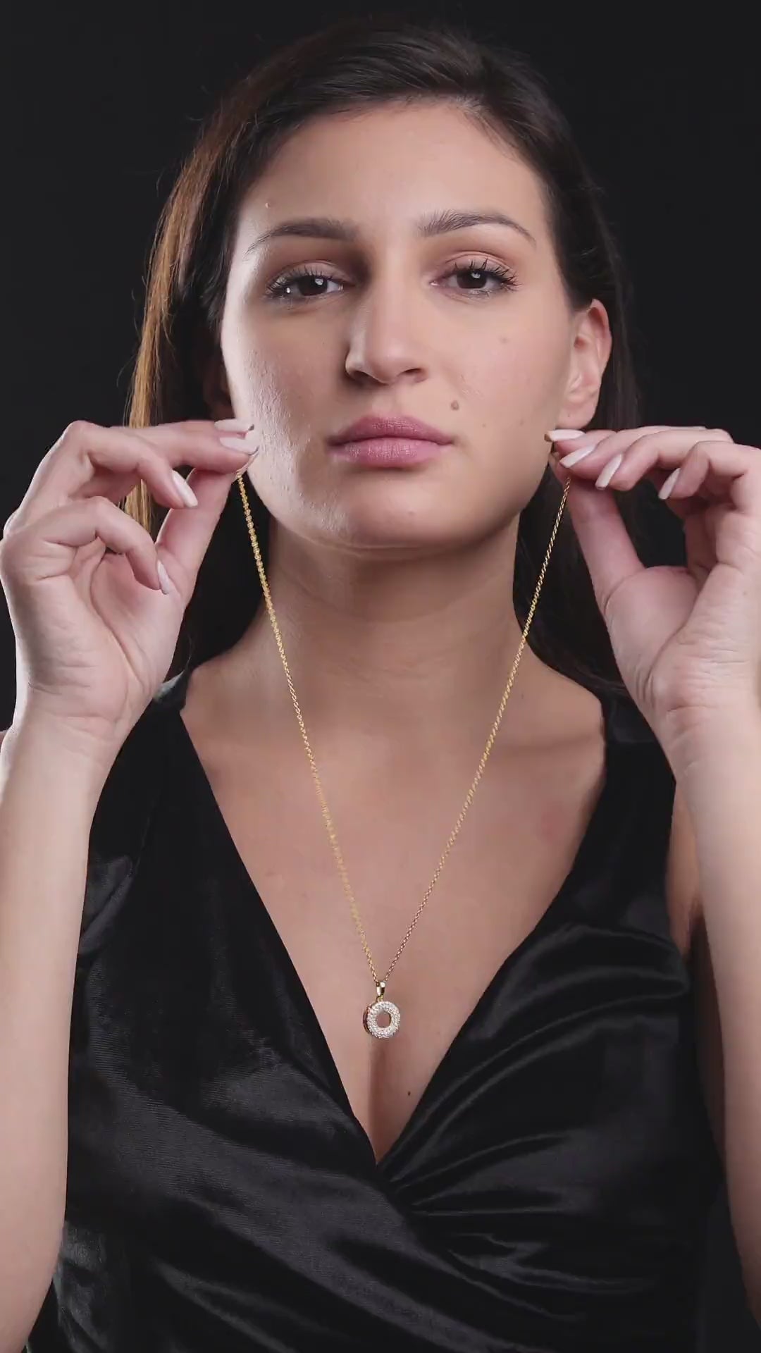 925 Sterling Silver Moissanite Diamond 18K Gold Plated Pave Open Pendant Necklace With Chain